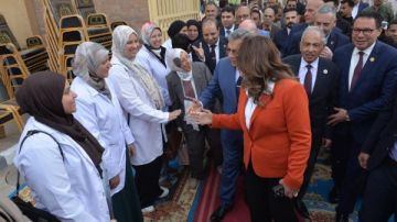 وزيرة التنمية المحلية ومحافظ الدقهلية يفتتحان المجزر الآلي بالسنبلاوين