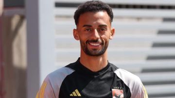 200 ألف دولار تفصل أحمد عبدالقادر عن الكرمة العراقي.. وشرط الأهلي يحسم الصفقة 200 ألف دولار تفصل أحمد عبدالقادر عن الكرمة العراقي.. وشرط الأهلي يحسم الصفقة