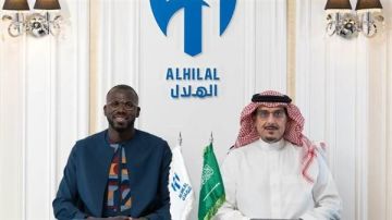 الهلال يحسم ملف كوليبالي ويمدد عقده حتى صيف 2027