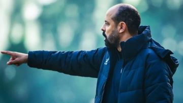 رسميا .. الزوراء العراقي يعلن فسخ التعاقد مع عماد النحاس