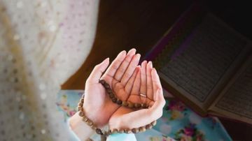 أدعية النبي في جوف الليل .. 70 دعاء تقضي حوائجك وترزقك من حيث لا تحتسب أدعية النبي في جوف الليل .. 70 دعاء تقضي حوائجك وترزقك من حيث لا تحتسب