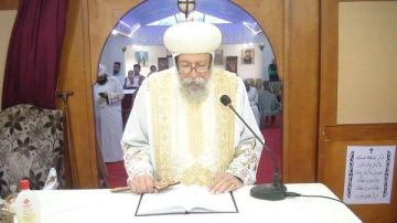 الأنبا إيلاريون يدشن كنيسة القديسين أباكير ويوحنا بالبحيرة الأنبا إيلاريون يدشن كنيسة القديسين أباكير ويوحنا بالبحيرة