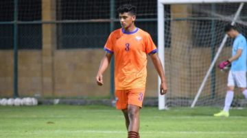 فارس إبراهيم يتهم أحد أندية دوري المحترفين: دخلت سليم وخرجت عاجز.. خطأ طبي ضيع مستقبلي وفسخوا عقدي