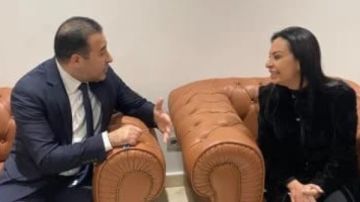 وصول وزيرة التضامن إلى مجلس النواب للمشاركة في اجتماع لجنة الاتصالات وصول وزيرة التضامن إلى مجلس النواب للمشاركة في اجتماع لجنة الاتصالات