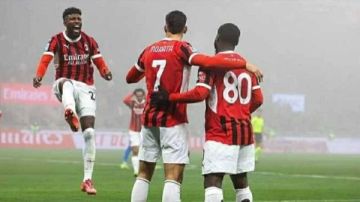 تشكيل ميلان أمام بيزا في الدوري الإيطالي تشكيل ميلان أمام بيزا في الدوري الإيطالي