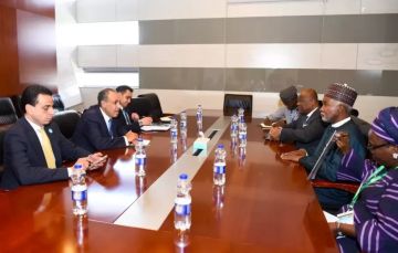 وزير الخارجية يلتقي نظيره النيجيري على هامش اجتماعات قمة الاتحاد الإفريقي صور