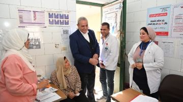 محافظ الغربية يتابع تطعيمات الحجاج والمعتمرين