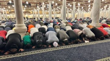 موعد أذان العشاء وصلاة التراويح اليوم 9 رمضان في مدن ومحافظات مصر