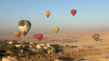 خبير سياحي: الأقصر تشهد أفضل موسم وإقبال غير مسبوق من 32 دولة خبير سياحي: الأقصر تشهد أفضل موسم وإقبال غير مسبوق من 32 دولة