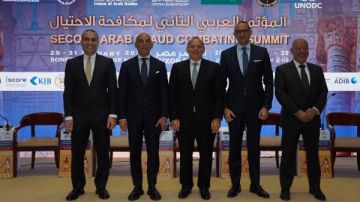 رئيس البنك الزراعي: تعزيز وعي العملاء لمواجهة المستجدات في جرائم الاحتيال ضرورة ملحة رئيس البنك الزراعي: تعزيز وعي العملاء لمواجهة المستجدات في جرائم الاحتيال ضرورة ملحة