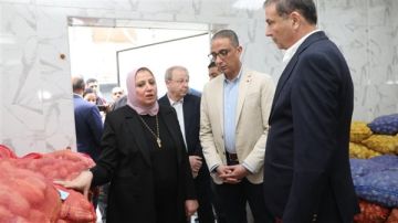 وزير الزراعة ومحافظ الجيزة يفتتحان المعمل المركزي لفحص ومراقبة وتصدير البطاطس