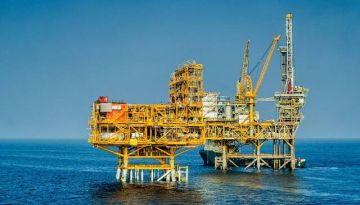 البترول: بئر جديدة تبدأ إنتاج الزيت الخام من حقل بلاعيم البحري بمنطقة سيناء البترول: بئر جديدة تبدأ إنتاج الزيت الخام من حقل بلاعيم البحري بمنطقة سيناء