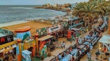 اليوم .. أطول مائدة إفطار على ممشى دهب السياحي احتفالا بذكرى العاشر من رمضان