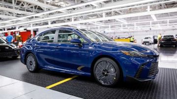 انس السيارات الكهربائية.. تويوتا تخطط لثورة ضخمة في المركبات الهجينة انس السيارات الكهربائية.. تويوتا تخطط لثورة ضخمة في المركبات الهجينة