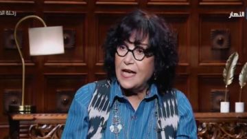 من الورشة للسفر الدولي.. عزة فهمي: بناتي معايا في كل خطوة