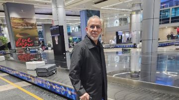 مش غريب .. حفيظ دراجي يعلن عودته إلى القاهرة للمشاركة في مؤتمر عالمي لكرة القدم