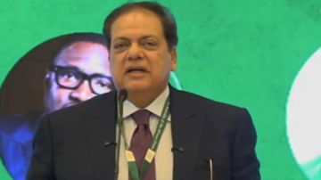 أبو العينين مشيدا بمبادرة الرئيس السيسي لتدريب 30 ألف شاب في الذكاء الاصطناعي: التعليم بوابة أفريقيا لصناعة المستقبل أبو العينين مشيدا بمبادرة الرئيس السيسي لتدريب 30 ألف شاب في الذكاء الاصطناعي: التعليم بوابة أفريقيا لصناعة المستقبل