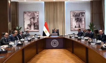 رئيس الوزراء: اتباع سياسات مالية تضمن تحقيق التوازن بين زيادة معدلات النمو وتعزيز تنافسية الاقتصاد المصري