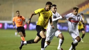 كهرباء الإسماعيلية يحتج رسميا على حكام مباراته مع الزمالك