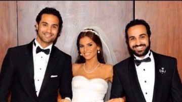 بصورة زفافها .. أحمد فهمي يهنئ زوجة شقيقه بعيد ميلادها بصورة زفافها .. أحمد فهمي يهنئ زوجة شقيقه بعيد ميلادها