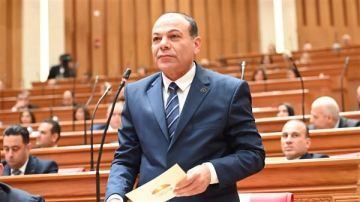 بيان عاجل بشأن الحسابات الوهمية.. النائب عبدالله لاشين يطالب بالتصدي لجرائم التشهير والابتزاز الإلكتروني بيان عاجل بشأن الحسابات الوهمية.. النائب عبدالله لاشين يطالب بالتصدي لجرائم التشهير والابتزاز الإلكتروني