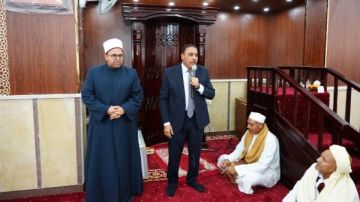 دموع وشكر ووداع .. نرصد اللحظات الأخيرة قبل إعلان حركة المحافظين الجديدة