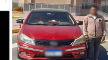 طلب من راكب دفع الأجرة بعملة أجنبية.. القبض على سائق بتطبيق نقل شهير بالبحر الأحمر طلب من راكب دفع الأجرة بعملة أجنبية.. القبض على سائق بتطبيق نقل شهير بالبحر الأحمر