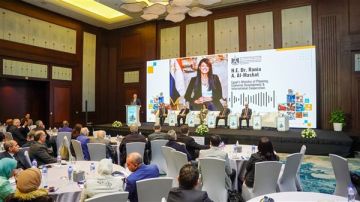 ليس مجرد منفذ للأعمال.. وزيرة التخطيط توضح دور القطاع الخاص في التنمية ليس مجرد منفذ للأعمال.. وزيرة التخطيط توضح دور القطاع الخاص في التنمية