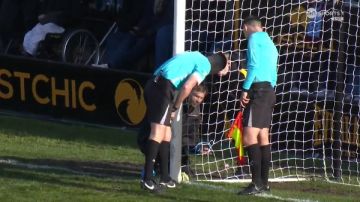 الشبكة مقطوعة.. تأجيل مباراة وست هام وبريتون لعدة دقائق