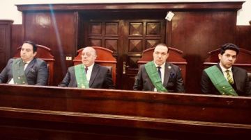 جنايات المنصوره تقضي بإعدام عامل أنهى حياة ابن عشيقته جنايات المنصوره تقضي بإعدام عامل أنهى حياة ابن عشيقته