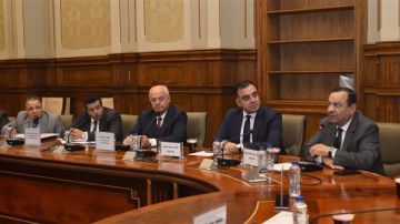 زراعة الشيوخ تناقش معوقات التصدير والتصنيع الزراعي وتؤكد أهمية البحث العلمي