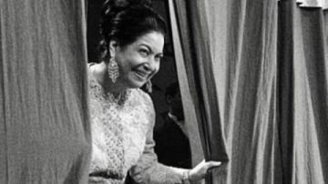 في ذكرى وفاة أم كلثوم.. محطات فنية في حياتها وحقيقة تعاونها مع عبد الوهاب بسبب عبد الناصر