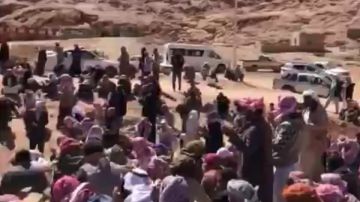 في وداع مهيب.. أهالي سانت كاترين يشيعون حكيم البادية إلى مدفنه