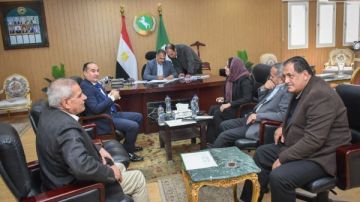 محافظ الشرقية يبحث مطالب أعضاء مجلسي النواب والشيوخ شاهد
