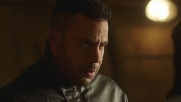 مسلسل الكينج الحلقة 10 .. محمد إمام ينتقم من كمال أبو رية ويدخل فى تجارة الآثار