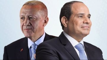 من السياسة إلى الاقتصاد.. القمة المصرية التركية بالقاهرة تفتح آفاقا أوسع للتعاون بين البلدين من السياسة إلى الاقتصاد.. القمة المصرية التركية بالقاهرة تفتح آفاقا أوسع للتعاون بين البلدين