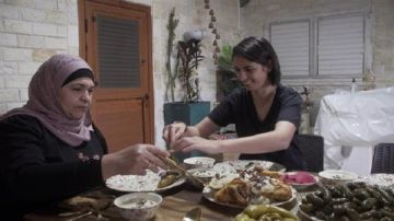 دلالات تعيين متحدثة مسلمة ناطقة بالعربية باسم جيش الاحتلال فيديو