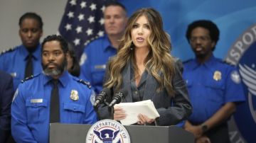 لإصلاح أساليب الشرطة.. أمريكا تعتمد كاميرات الجسم لضباط إنفاذ القانون