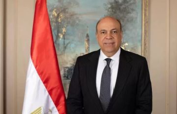 لجنة السياحة بالنواب تستمع لرؤية سامح الحفني بشأن خطة النهوض بقطاع الطيران المدني لجنة السياحة بالنواب تستمع لرؤية سامح الحفني بشأن خطة النهوض بقطاع الطيران المدني