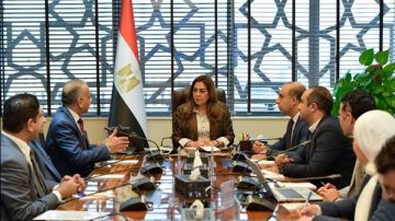 إصدار الموافقات والتصاريح لتداول المخلفات الخطرة بالمنشآت الطبية والصحية خلال 15 يوما