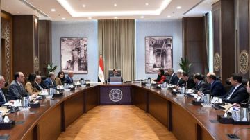 رئيس الوزراء يتابع إجراءات إعادة هيكلة وتطوير الأداء المالي لهيئات وزارة النقل