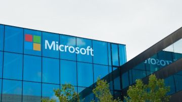 مايكروسوفت تضخ 50 مليار دولار لتوسيع تقنيات الذكاء الاصطناعي في دول الجنوب العالمي مايكروسوفت تضخ 50 مليار دولار لتوسيع تقنيات الذكاء الاصطناعي في دول الجنوب العالمي