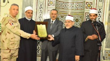 محافظ أسيوط يشهد احتفال الأوقاف بليلة النصف من شعبان بمسجد ناصر