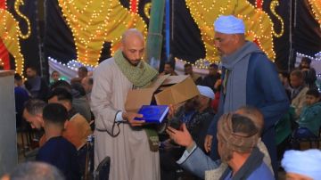 1000 مصحف بدل السجائر.. فرح مختلف يضيء السبايكة بطما في سوهاج.. ماذا فعل العريس؟