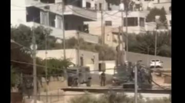 قوات الاحتلال تفجر منزل عائلة الشهيد محمود عابد وتشن حملة اعتقالات واسعة