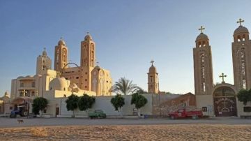 مصرع 4 أشخاص وإصـابة 2 في انهيار سور داخل دير أبوفانا بالمنيا تفاصيل