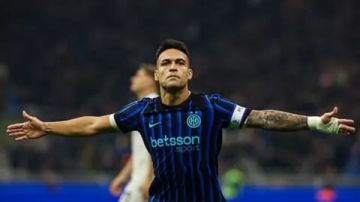 بودو غليمت يطيح بـ إنتر ميلان من دوري الأبطال تحت أعين جماهيره بودو غليمت يطيح بـ إنتر ميلان من دوري الأبطال تحت أعين جماهيره