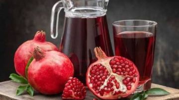 عصير الرمان على مائدة الإفطار.. كنز صحي ينعش القلب ويعوض طاقة الصيام