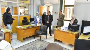 محافظ أسيوط يتفقد مركز خدمات المستثمرين لمتابعة الأداء وتسهيل الإجراءات محافظ أسيوط يتفقد مركز خدمات المستثمرين لمتابعة الأداء وتسهيل الإجراءات