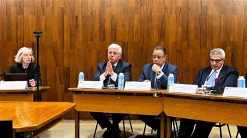 وزير التعليم العالي يعقد اجتماع مع مسؤولي منظمة اليونسكو.. تفاصيل